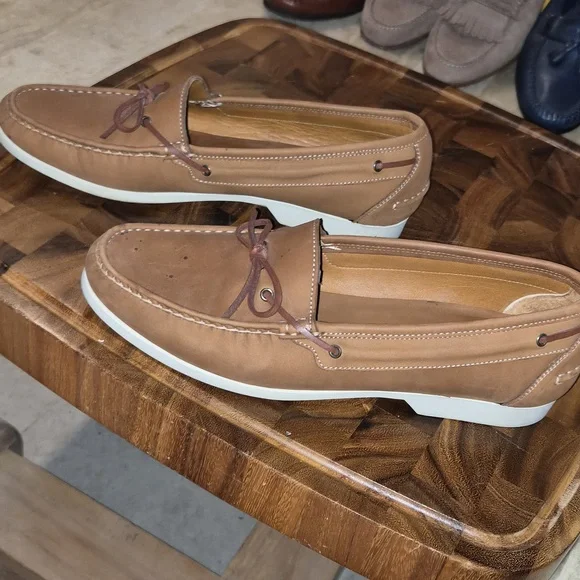 Ferragamo Brown Leather LoafersDeck Shoes with Bow Detail 9  display picture 2